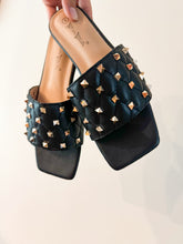 Load image into Gallery viewer, Black studded sandals