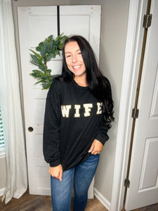 Black Wifey pull over
