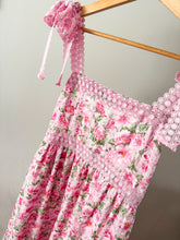 Load image into Gallery viewer, Prettiest Pink floral middi dress with lace trim