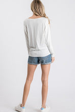 Load image into Gallery viewer, Ivory heart off the shoulder L/s