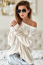 Load image into Gallery viewer, Ivory leopard pull over with crochet detail