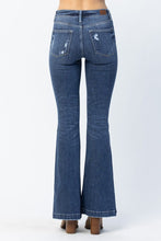 Load image into Gallery viewer, Button fly distressed dark wash flares - Judy blue