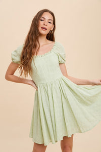 Green tea puff sleeve lace dress