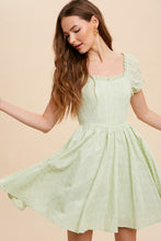 Load image into Gallery viewer, Green tea puff sleeve lace dress
