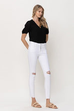 Load image into Gallery viewer, White distressed skinny&#39;s - verevt