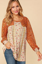 Load image into Gallery viewer, Floral print color block bubble sleeve top