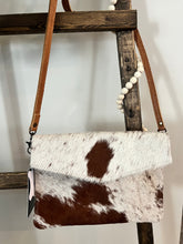 Load image into Gallery viewer, American Darling cowhide satchel